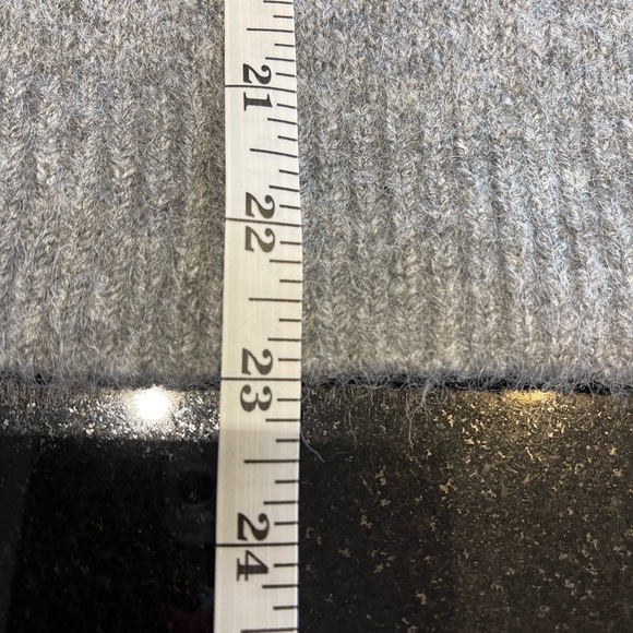 NWT Cupcake and Cashmere Hooded Heart Sweater - Picture 10 of 10